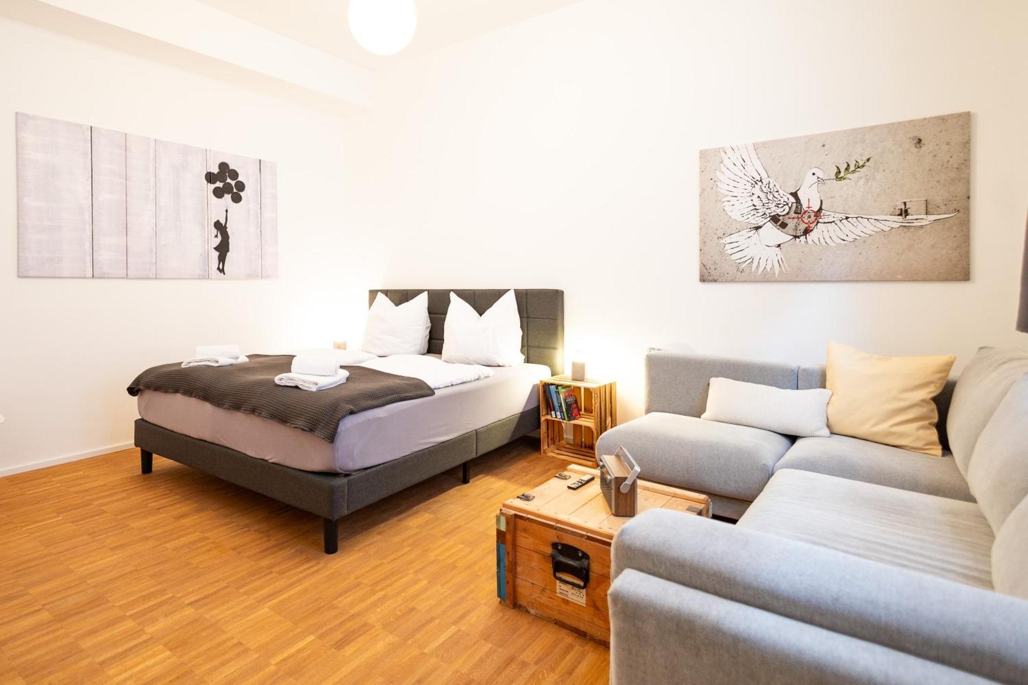 Ko-Living - Beatles Und Banksy Suites & Studios Am Eselsbrunnen - Altstadt - Kueche Halle  Zewnętrze zdjęcie