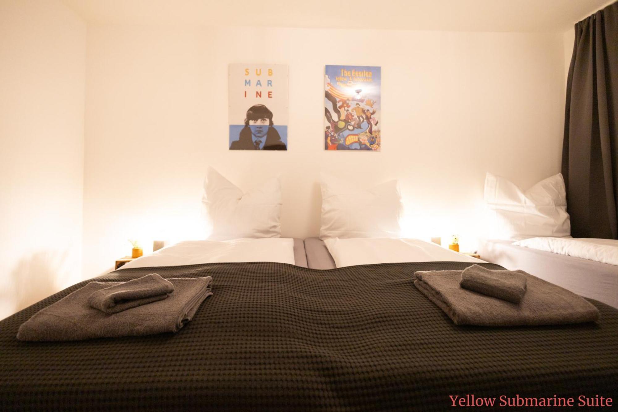 Ko-Living - Beatles Und Banksy Suites & Studios Am Eselsbrunnen - Altstadt - Kueche Halle  Zewnętrze zdjęcie