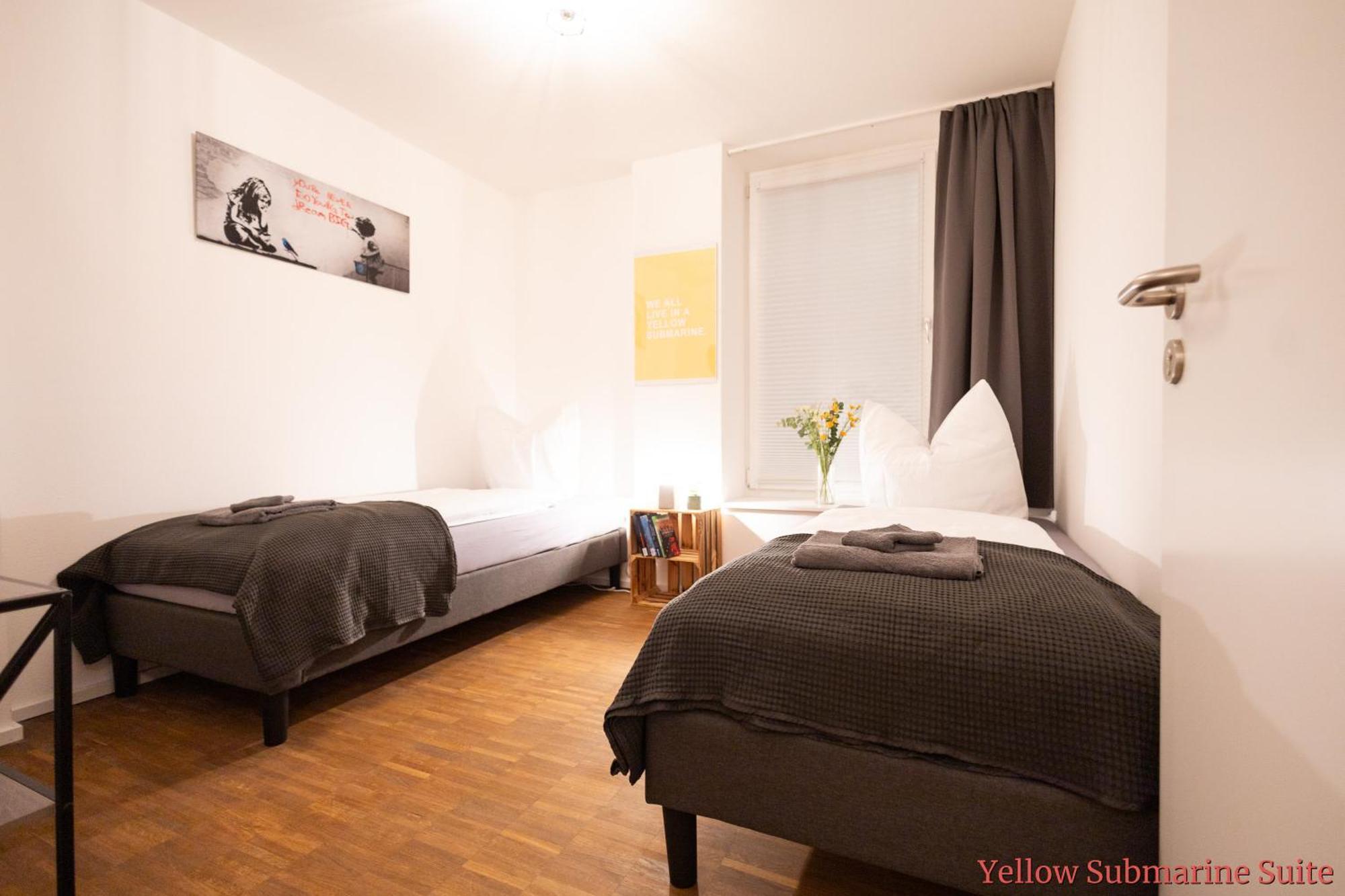 Ko-Living - Beatles Und Banksy Suites & Studios Am Eselsbrunnen - Altstadt - Kueche Halle  Zewnętrze zdjęcie