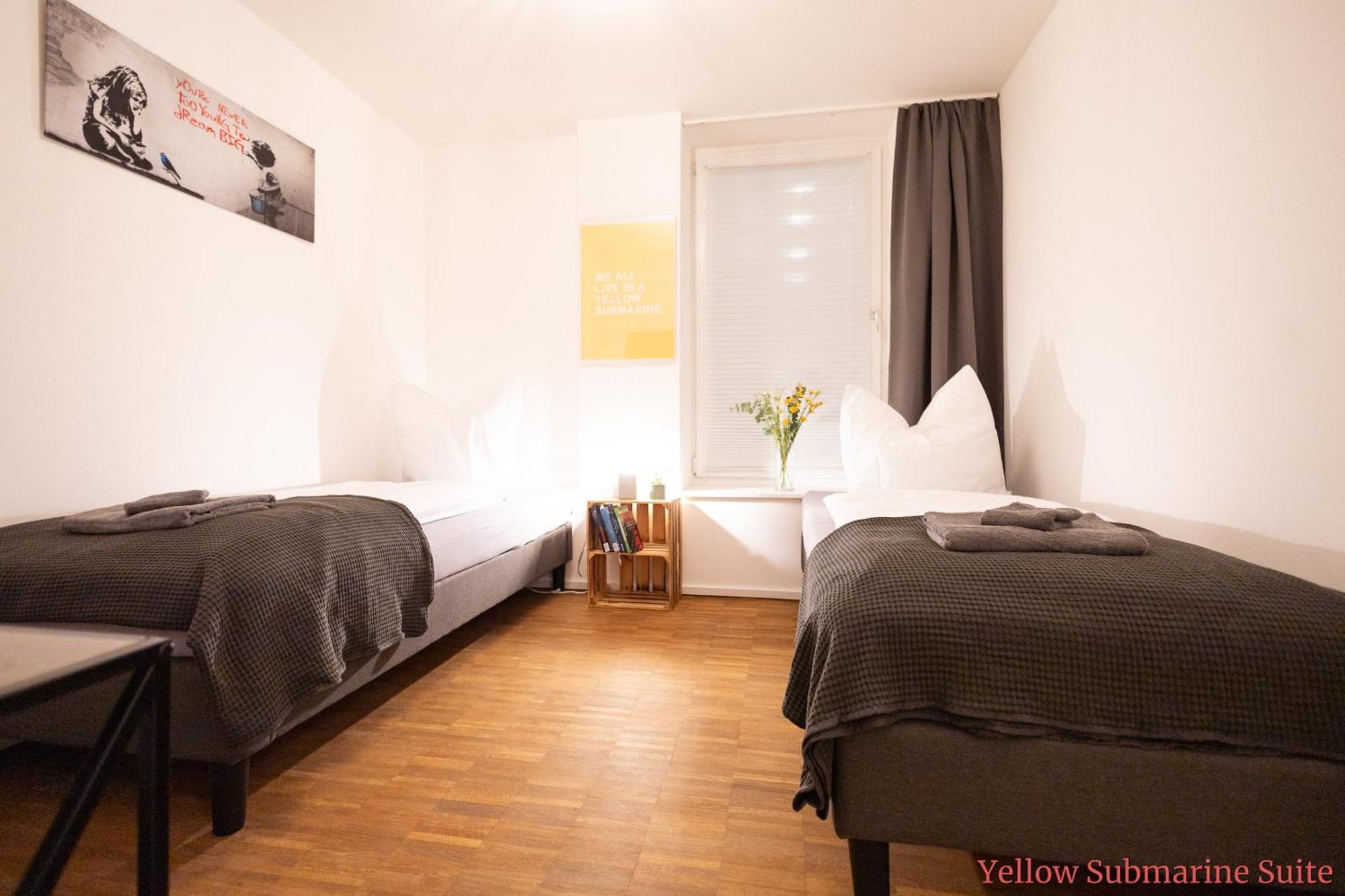 Ko-Living - Beatles Und Banksy Suites & Studios Am Eselsbrunnen - Altstadt - Kueche Halle  Zewnętrze zdjęcie