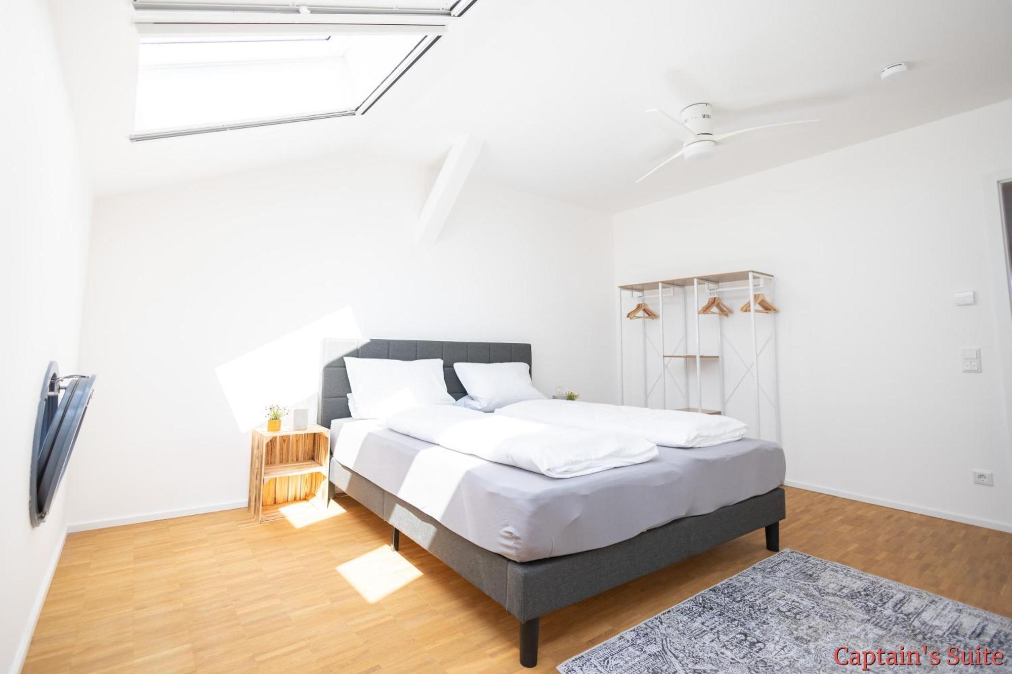 Ko-Living - Beatles Und Banksy Suites & Studios Am Eselsbrunnen - Altstadt - Kueche Halle  Zewnętrze zdjęcie